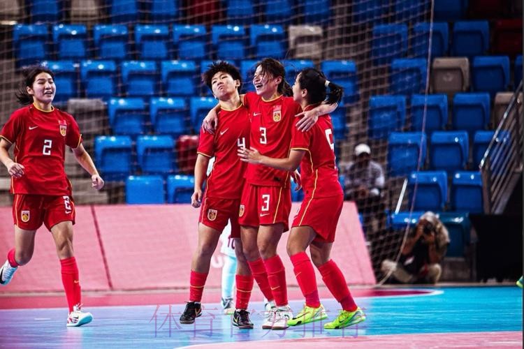 巴林亚青会五人制足球小组赛战罢 中国女队晋级半决赛 中国男队止步小组赛